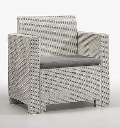 Set Salotto da Giardino Esterno 'Nebraska 2' in Rattan per 4 Persone - 2 Poltrone, 1 Divano, 1 Tavolino Porta Cuscini con 4 Cuscini Inclusi.