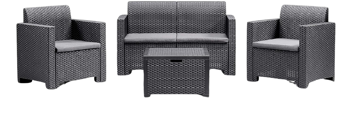 Set Salotto da Giardino Esterno 'Nebraska 2' in Rattan per 4 Persone - 2 Poltrone, 1 Divano, 1 Tavolino Porta Cuscini con 4 Cuscini Inclusi.