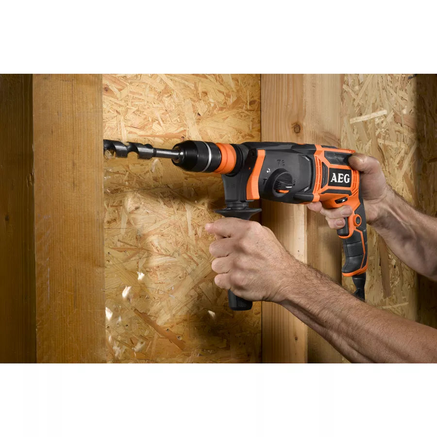 Tassellatore AEG 'BH24 IE' 800W - Potente e Versatile
